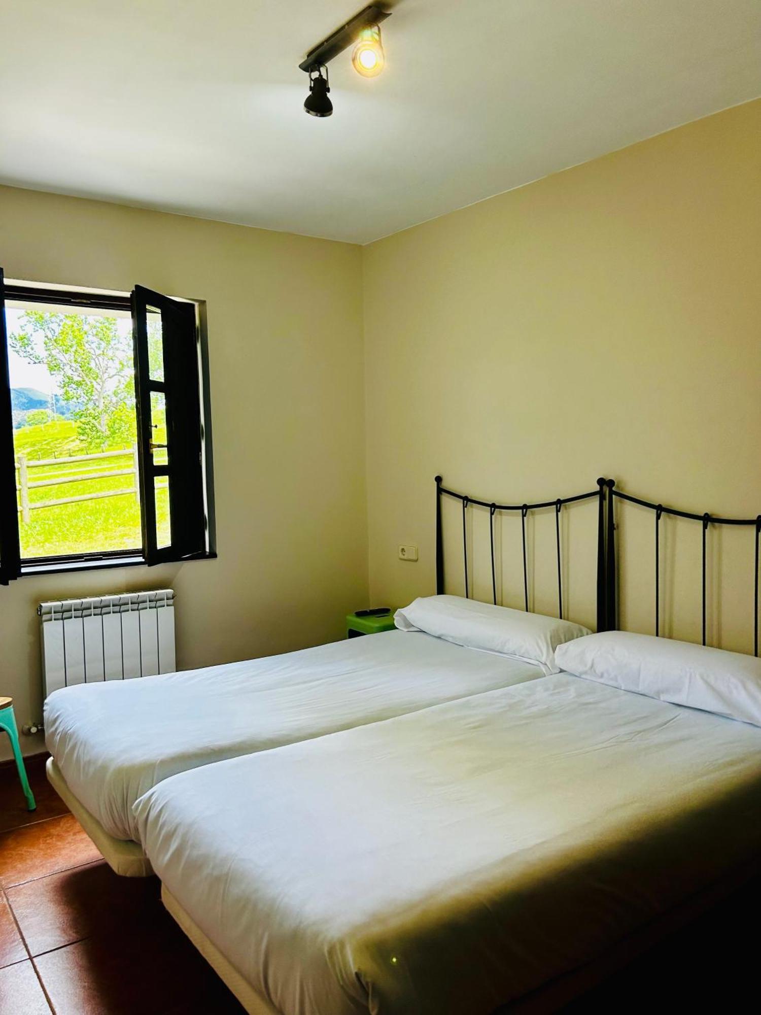 Casa La Maestra Apartment Arriondas Ngoại thất bức ảnh