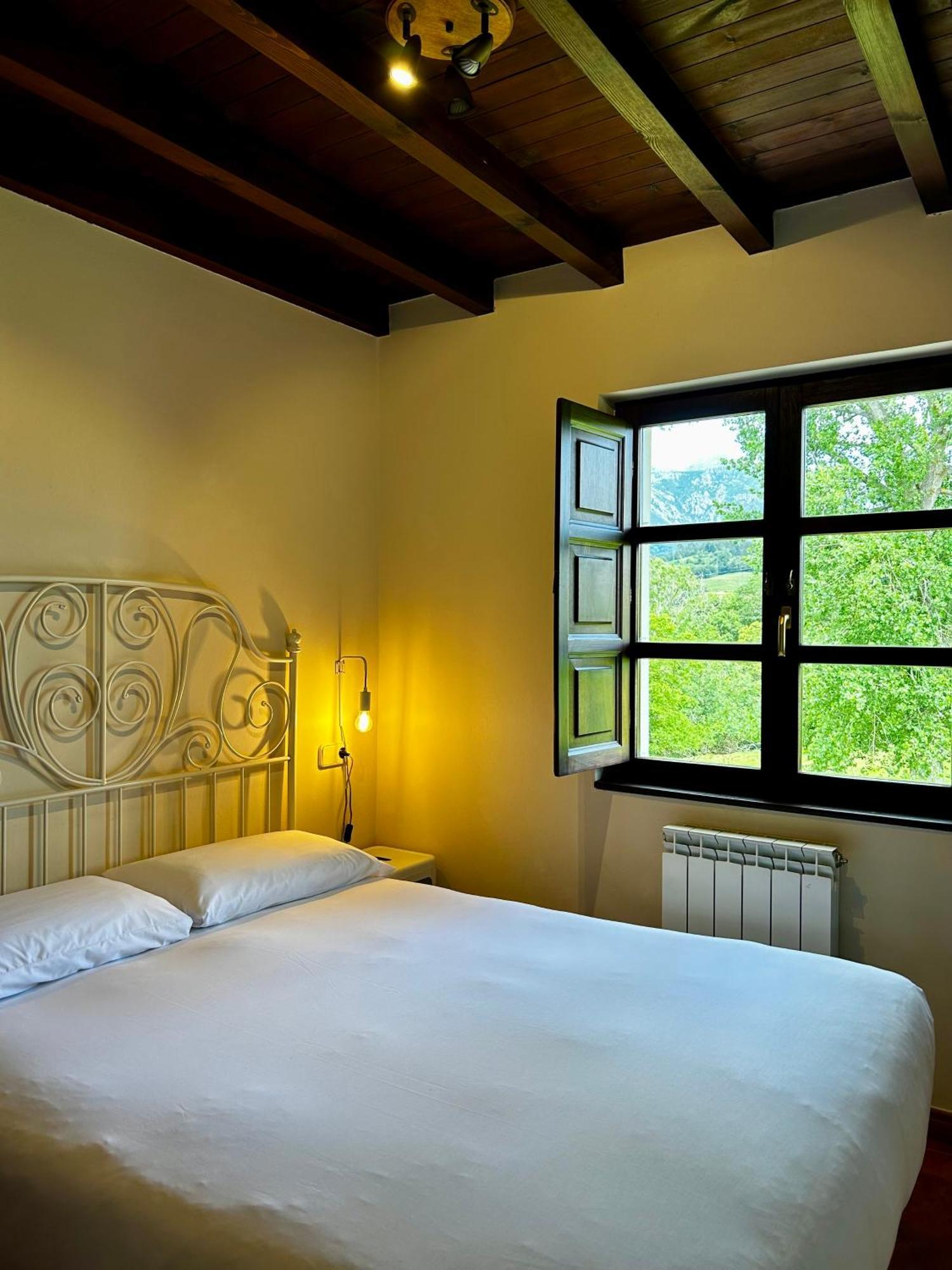 Casa La Maestra Apartment Arriondas Ngoại thất bức ảnh