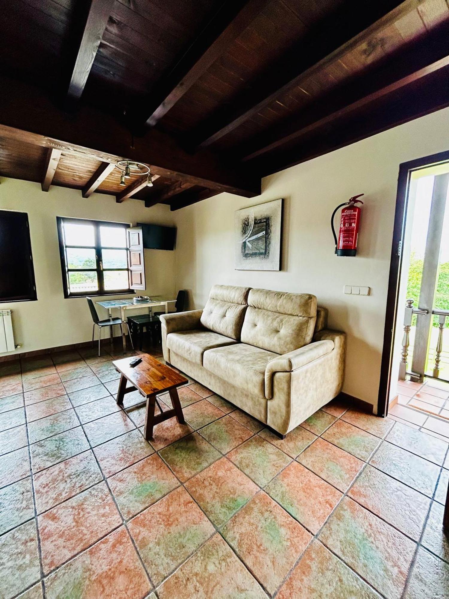 Casa La Maestra Apartment Arriondas Ngoại thất bức ảnh